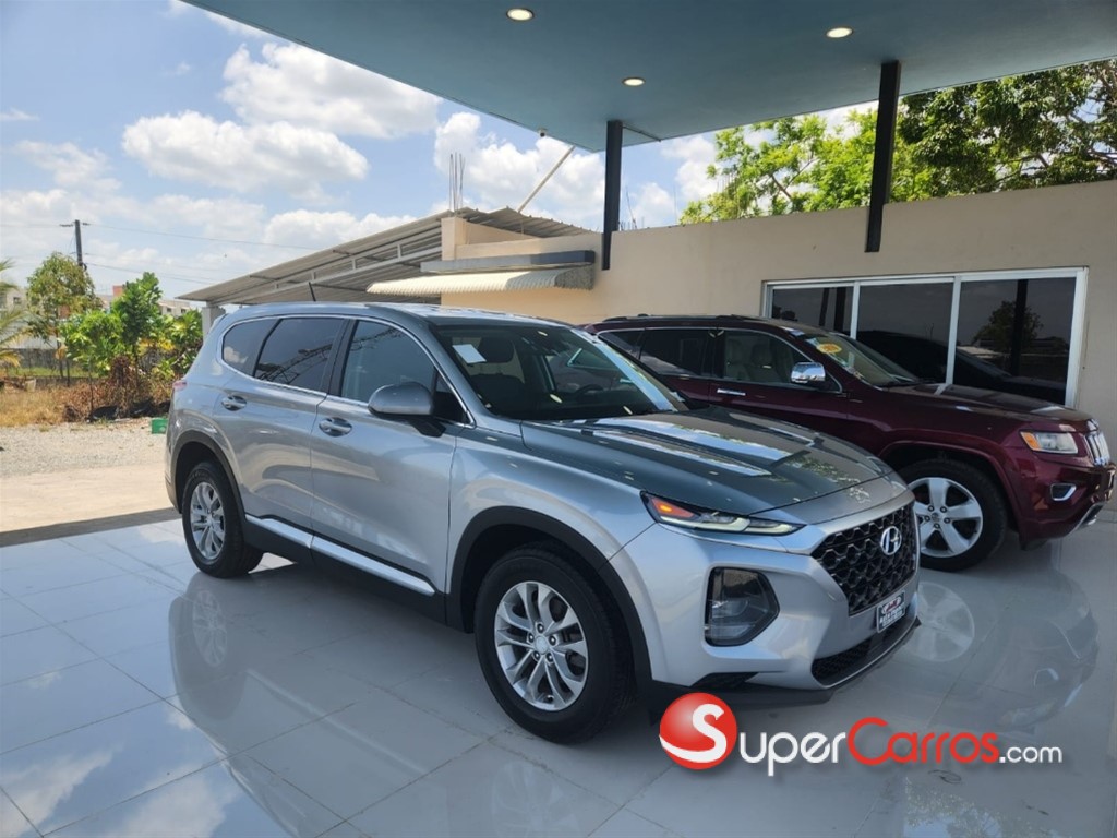 2020 Hyundai Santa Fe SE