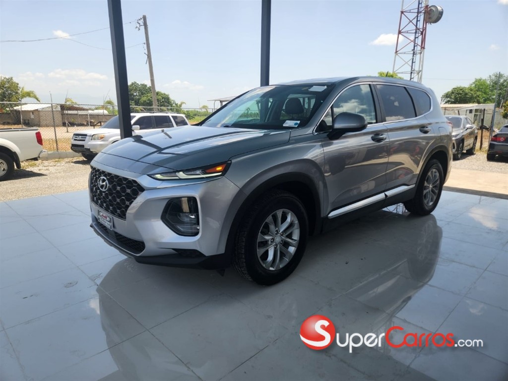 2020 Hyundai Santa Fe SE — foto 10 / 12