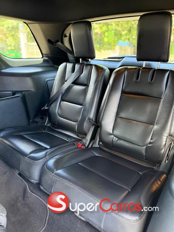 2019 Ford Explorer XLT — foto 9 / 9