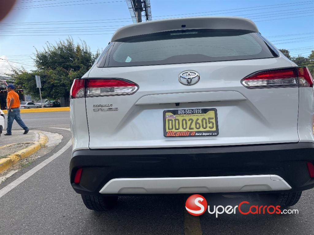 2023 Toyota Corolla Cross — foto 6 / 9