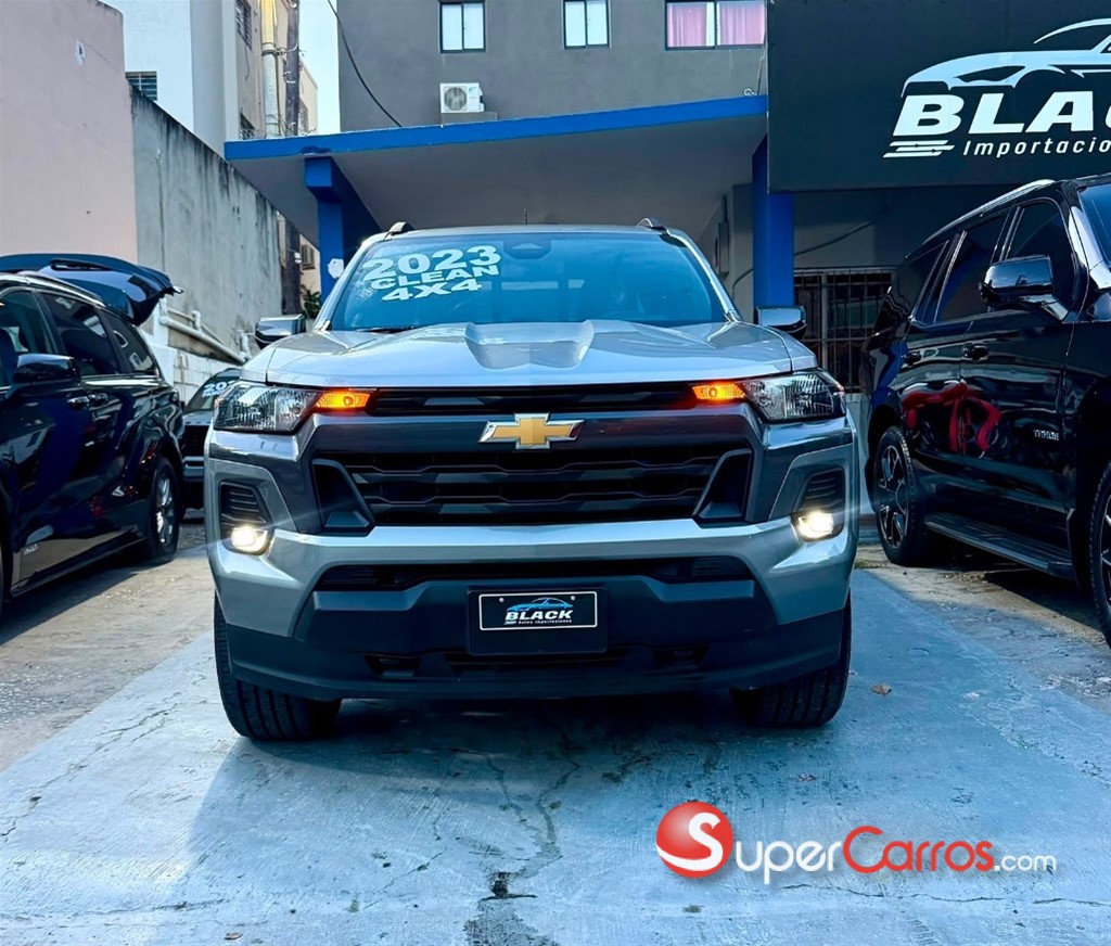 2023 Chevrolet Colorado LT — foto 2 / 11