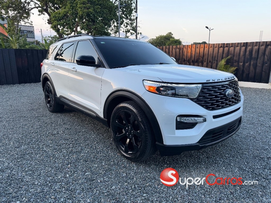 2020 Ford Explorer XLT — foto 6 / 11