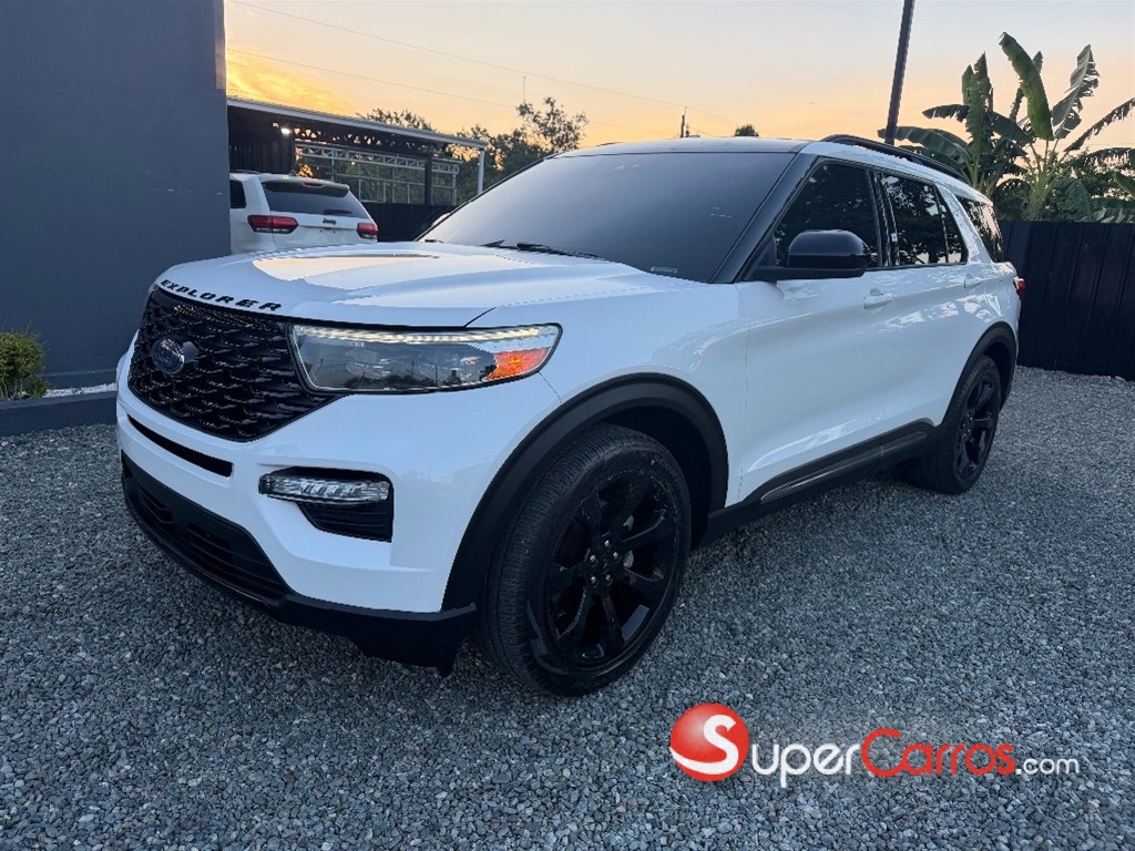 2020 Ford Explorer XLT — foto 7 / 11