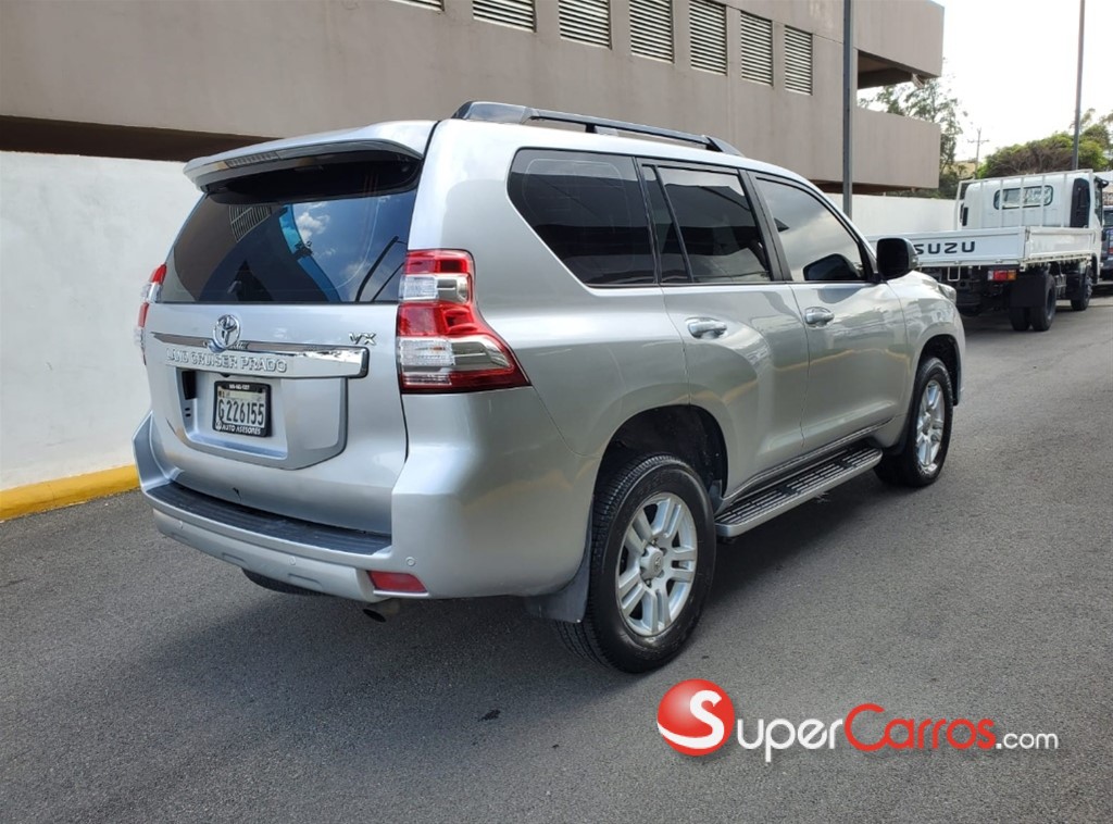 2010 Toyota Land Cruiser Prado VX — foto 3 / 12