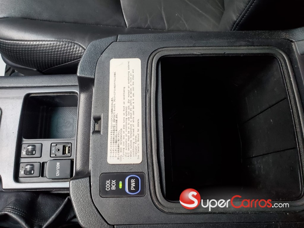 2010 Toyota Land Cruiser Prado VX — foto 11 / 12