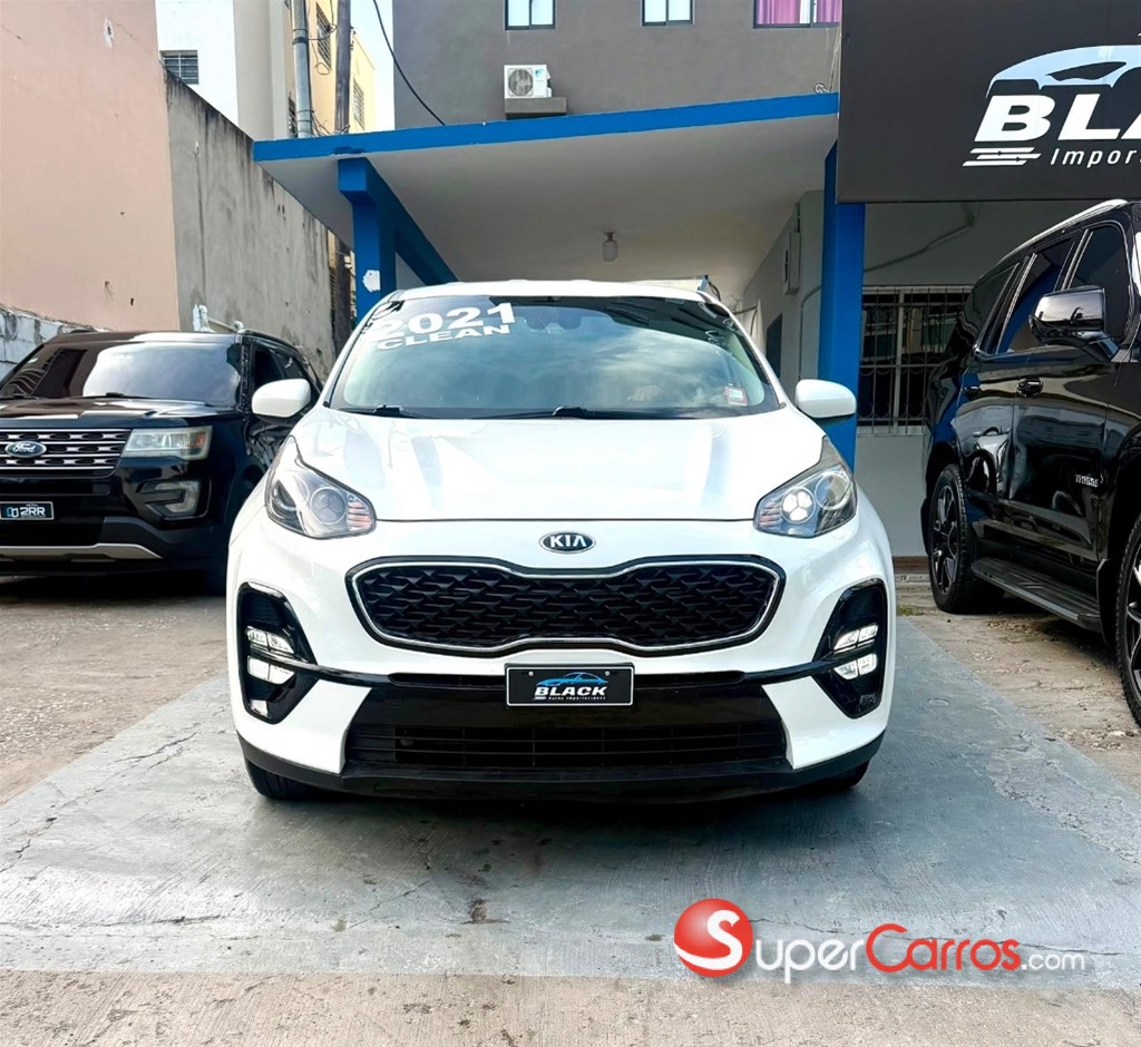 2021 Kia Sportage LX — foto 2 / 11