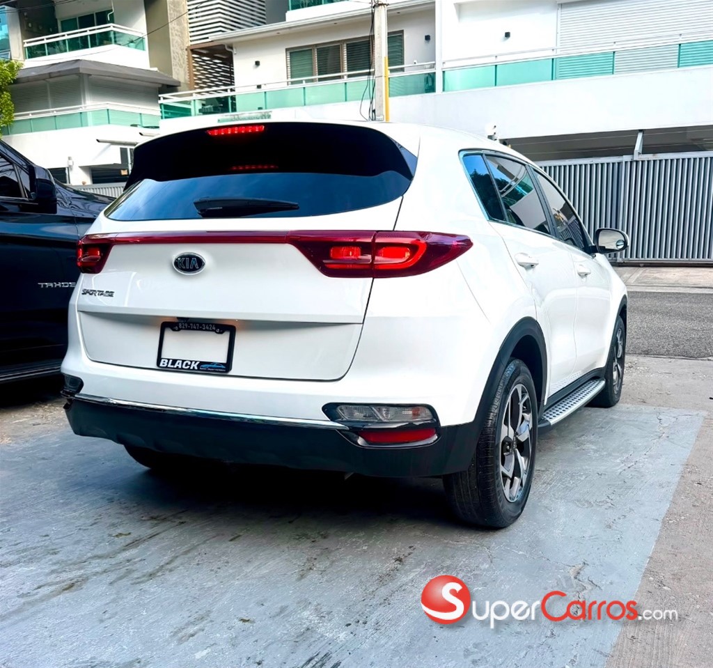 2021 Kia Sportage LX — foto 3 / 11