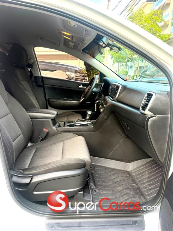 2021 Kia Sportage LX — foto 10 / 11