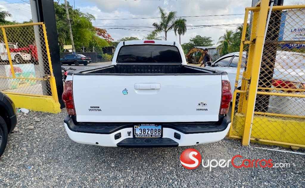 2013 Toyota Tacoma — foto 5 / 9