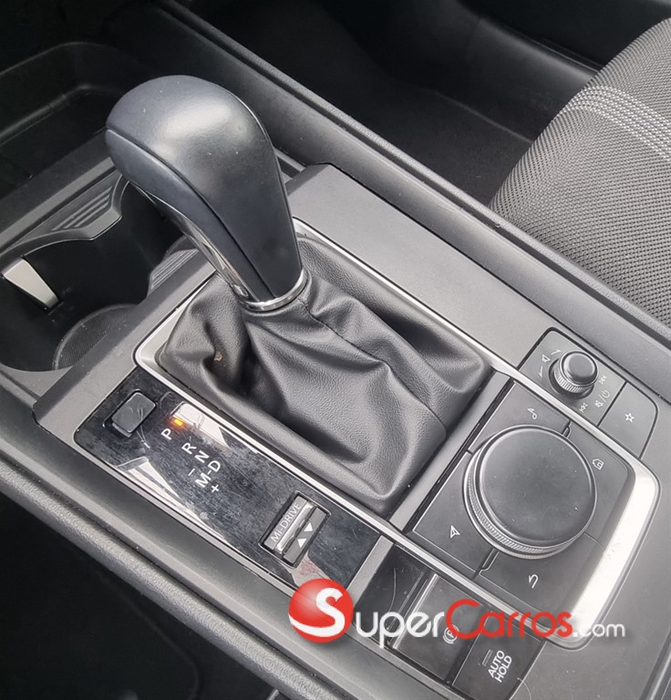 2025 Mazda CX-50 — foto 9 / 11
