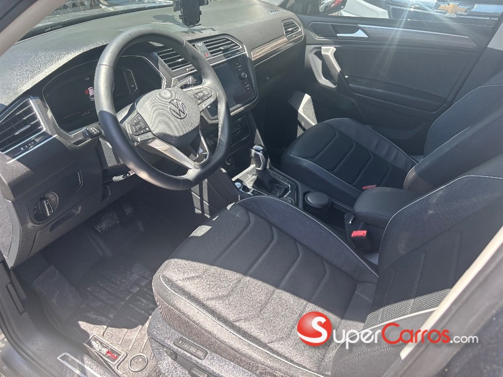 2023 Volkswagen Tiguan TSI 4Motion — foto 4 / 8