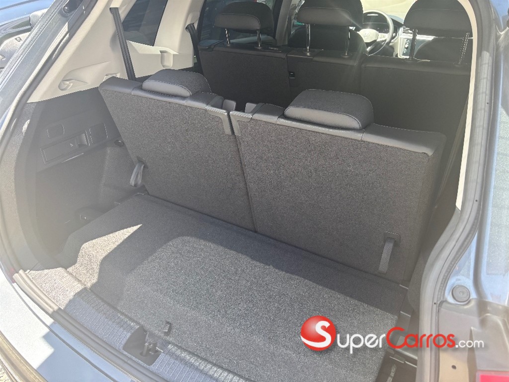 2023 Volkswagen Tiguan TSI 4Motion — foto 5 / 8