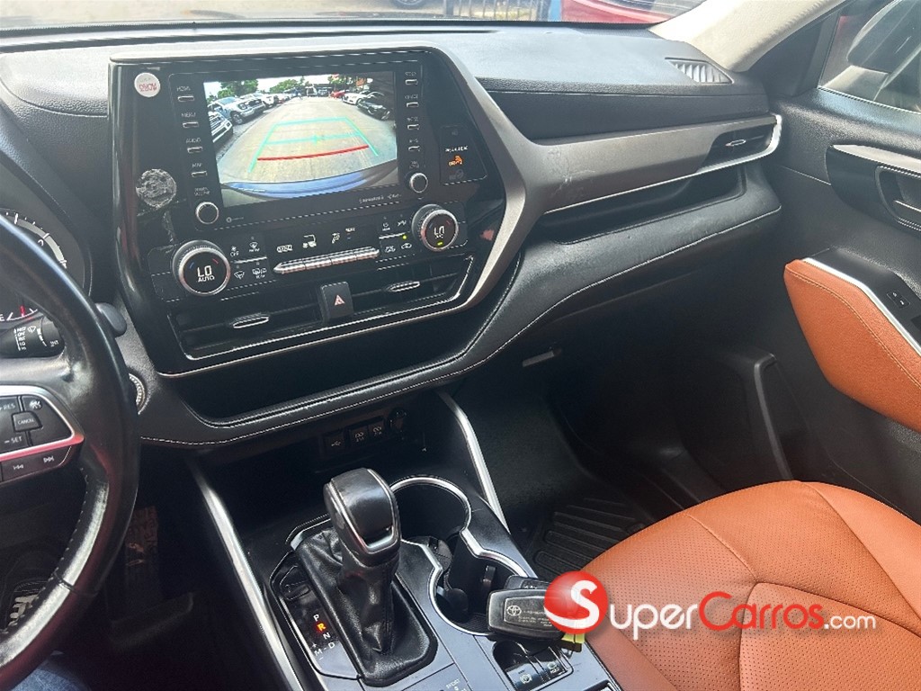 2021 Toyota Highlander — foto 11 / 12