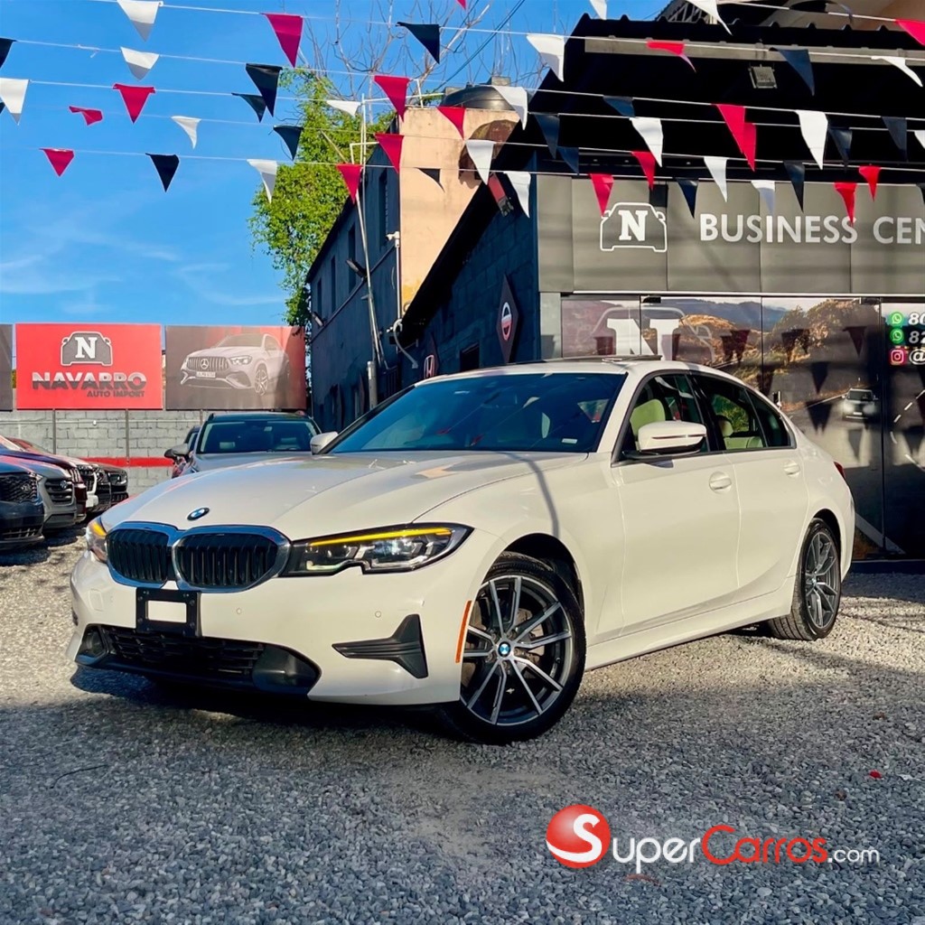 2020 BMW Serie 3 330i XDrive — foto 2 / 10