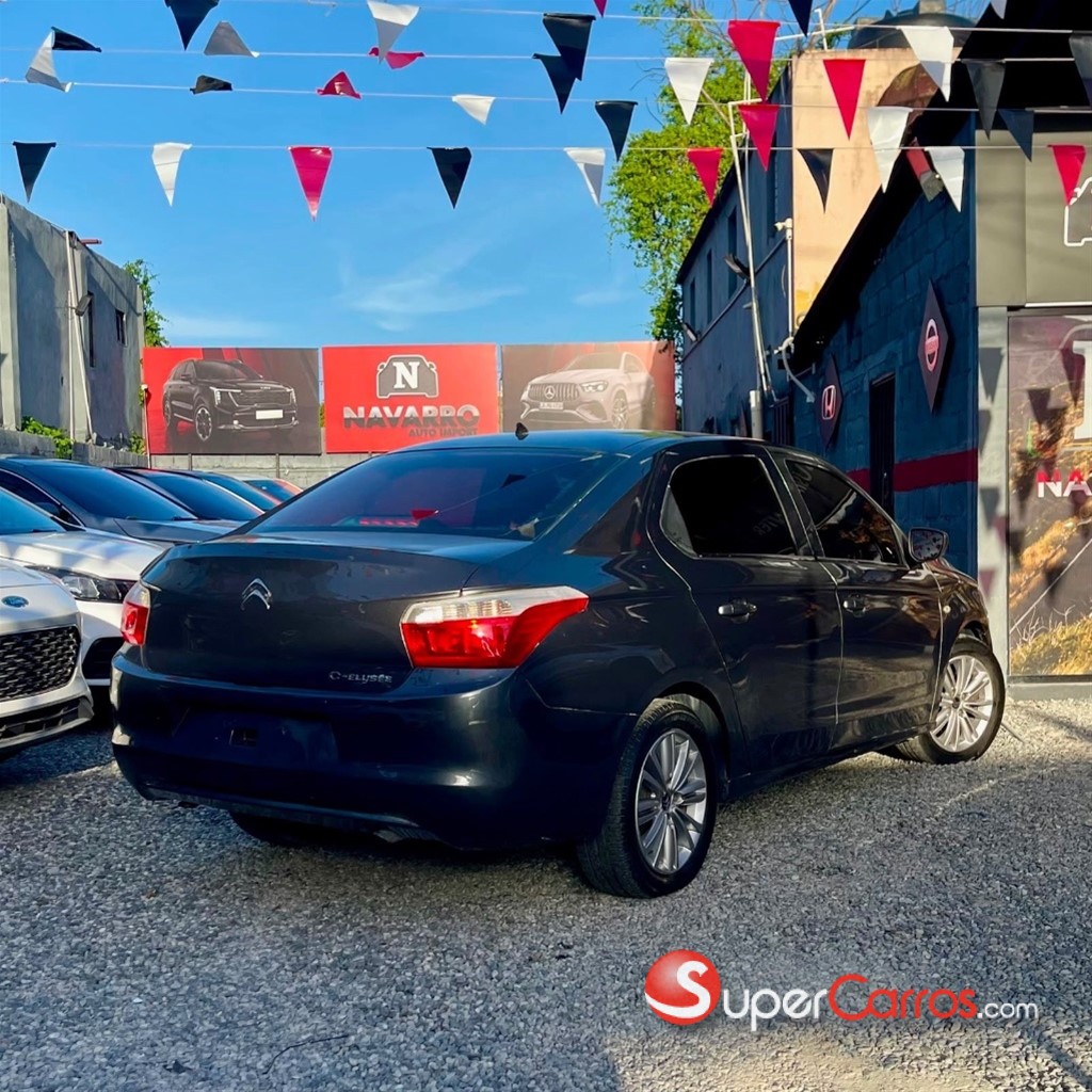 2016 Citroen C-Elysee Exclusive — foto 4 / 10