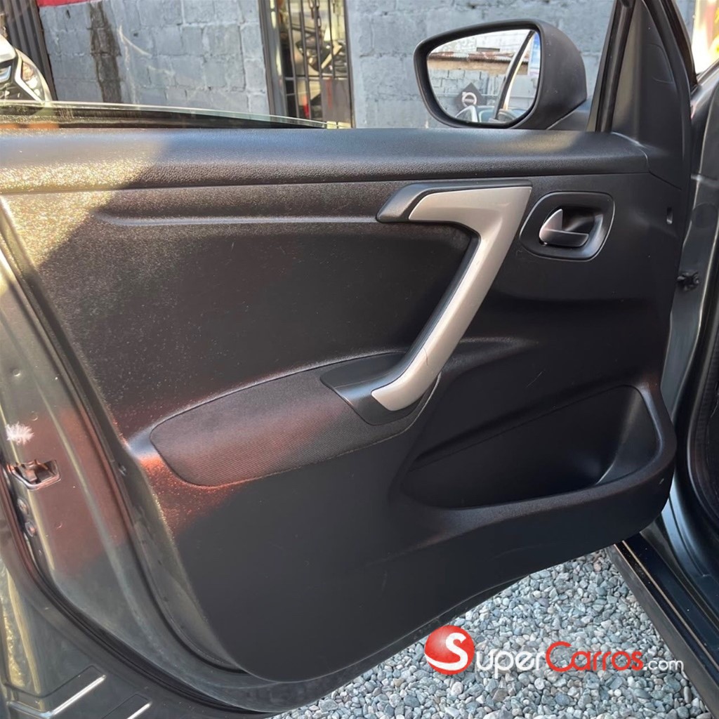 2016 Citroen C-Elysee Exclusive — foto 6 / 10