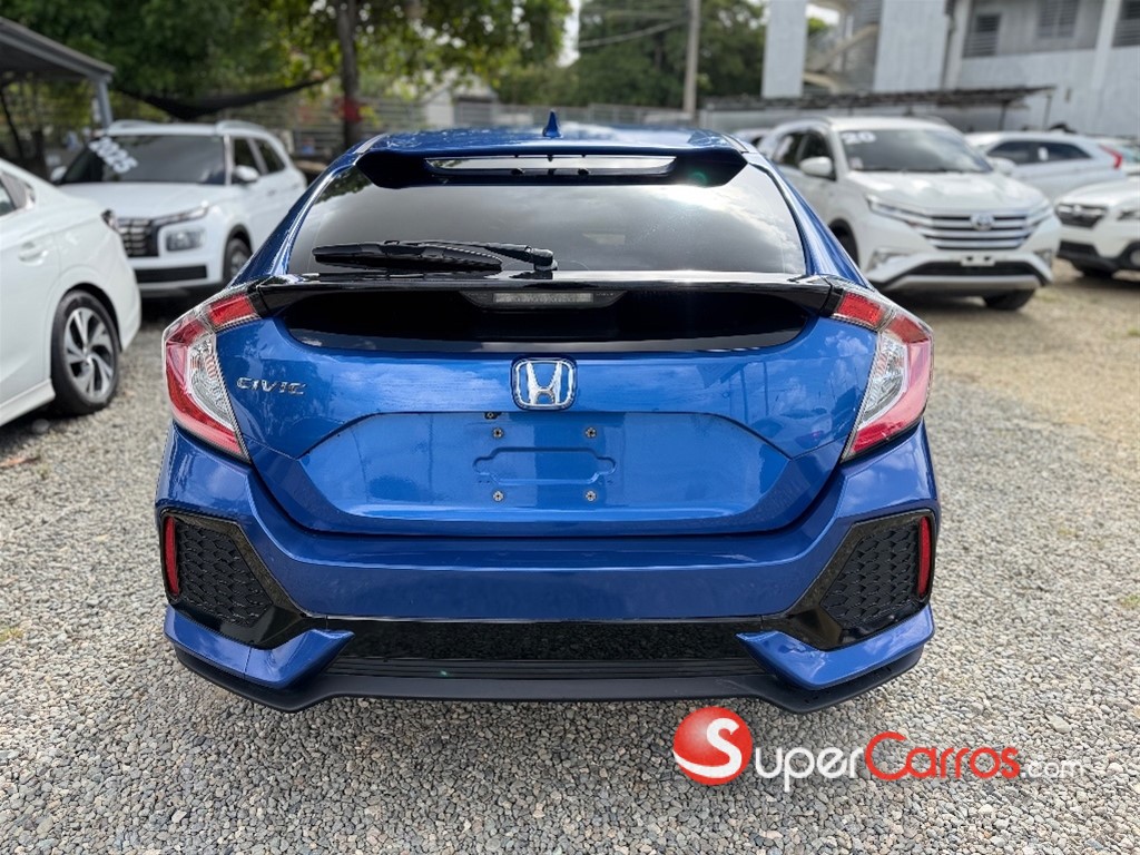 2017 Honda Civic Hatchback — foto 6 / 11