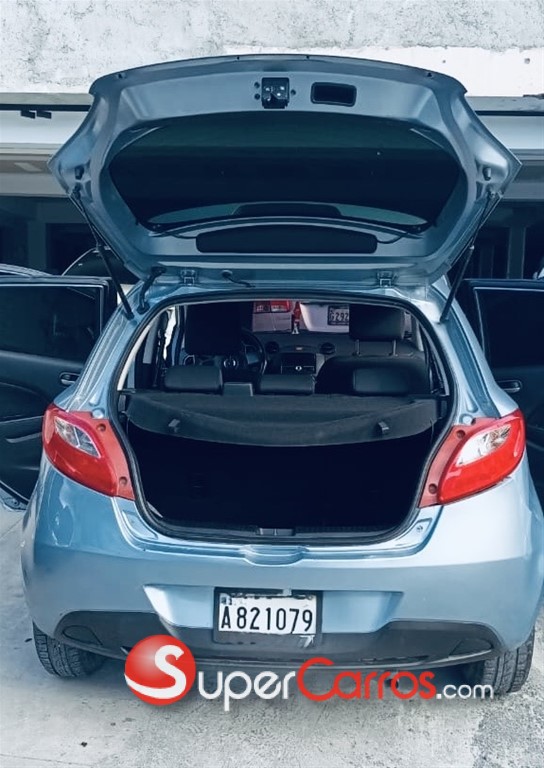 2014 Mazda Demio — foto 9 / 11