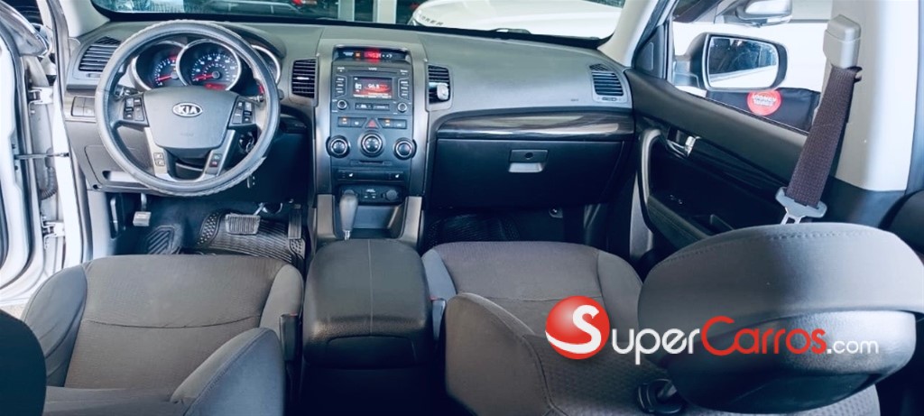 2013 Kia Sorento — foto 6 / 12