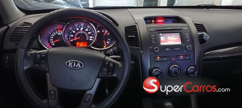 2013 Kia Sorento — foto 10 / 12