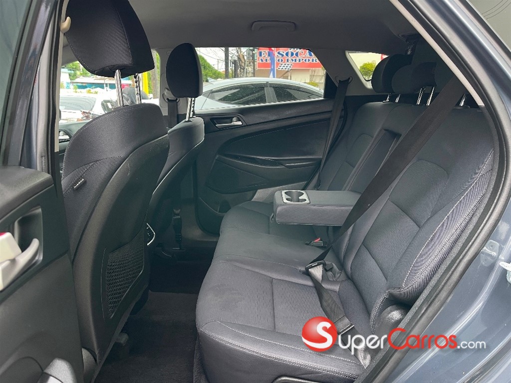 2021 Hyundai Tucson SEL — foto 8 / 10