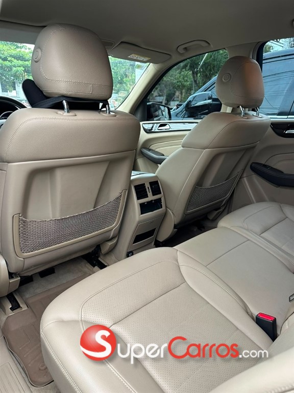 2015 Mercedes-Benz Clase ML 300 4 Matic — foto 5 / 7