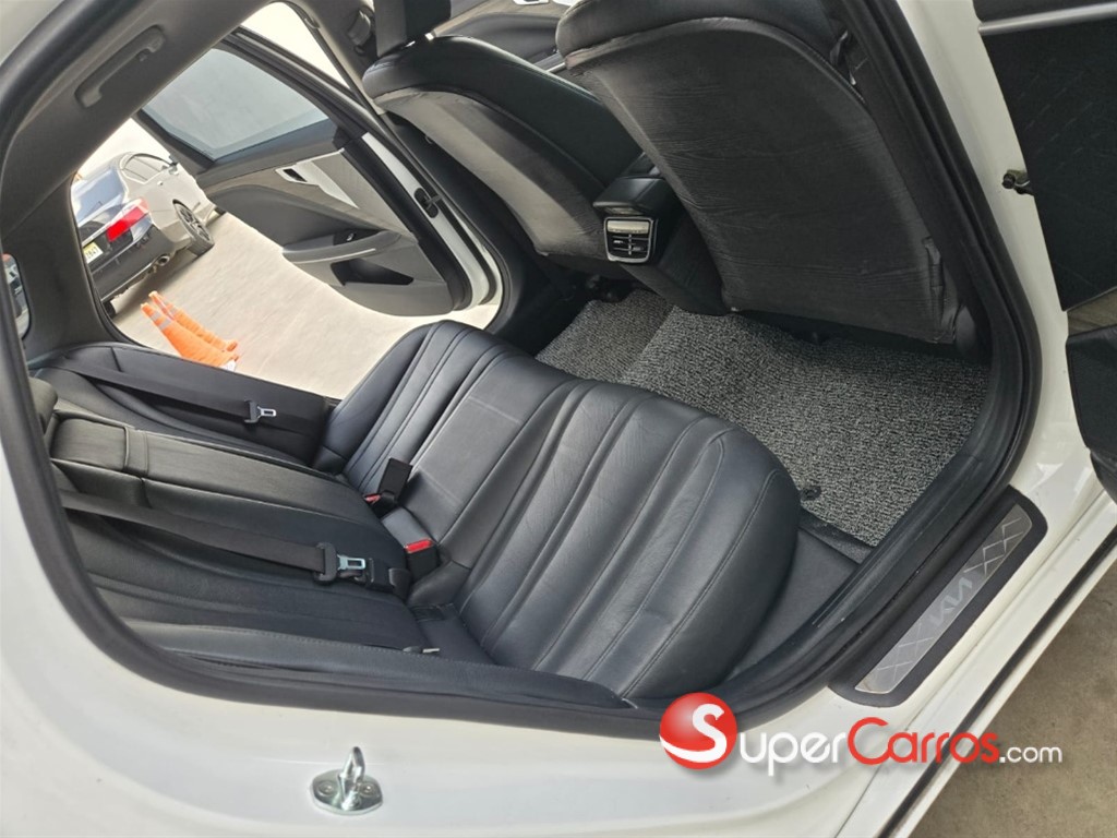 2022 Kia K-8 — foto 7 / 12
