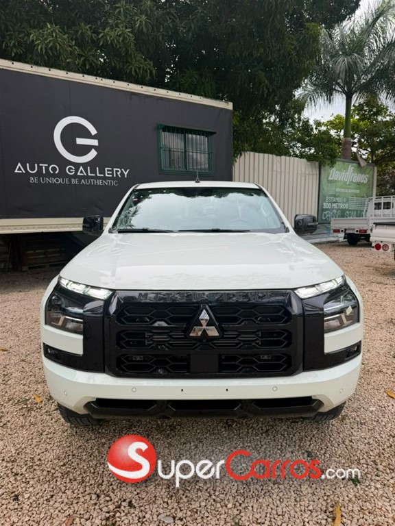 2027 Mitsubishi Motors L 200 Triton — foto 3 / 11