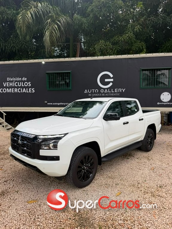 2027 Mitsubishi Motors L 200 Triton — foto 4 / 11