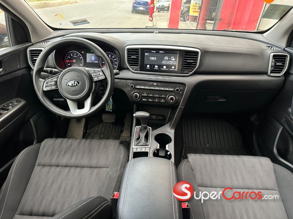 2020 Kia Sportage LX — foto 9 / 12