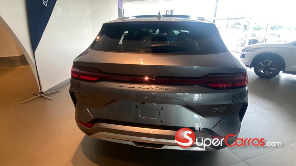 2027 BYD Song Plus — foto 8 / 9