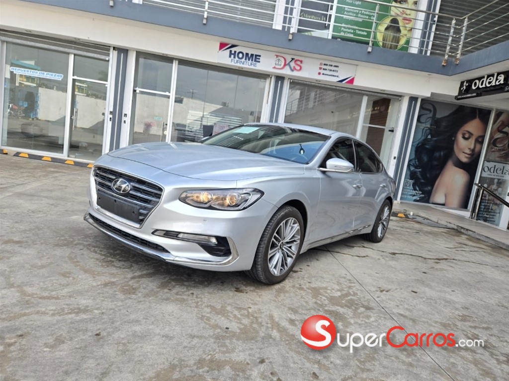 2018 Hyundai Grandeur — foto 2 / 11