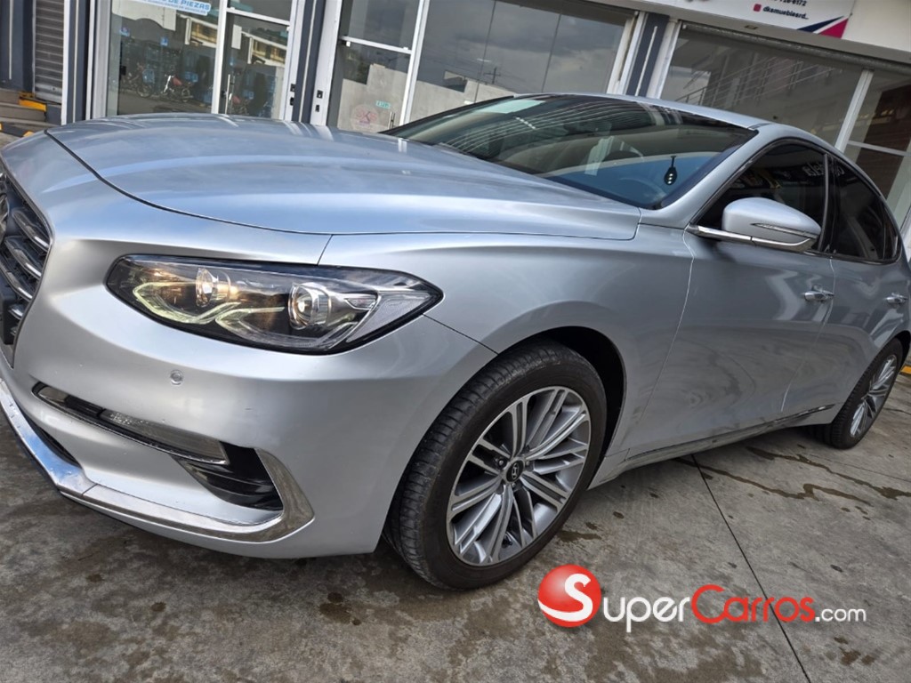 2018 Hyundai Grandeur — foto 8 / 11