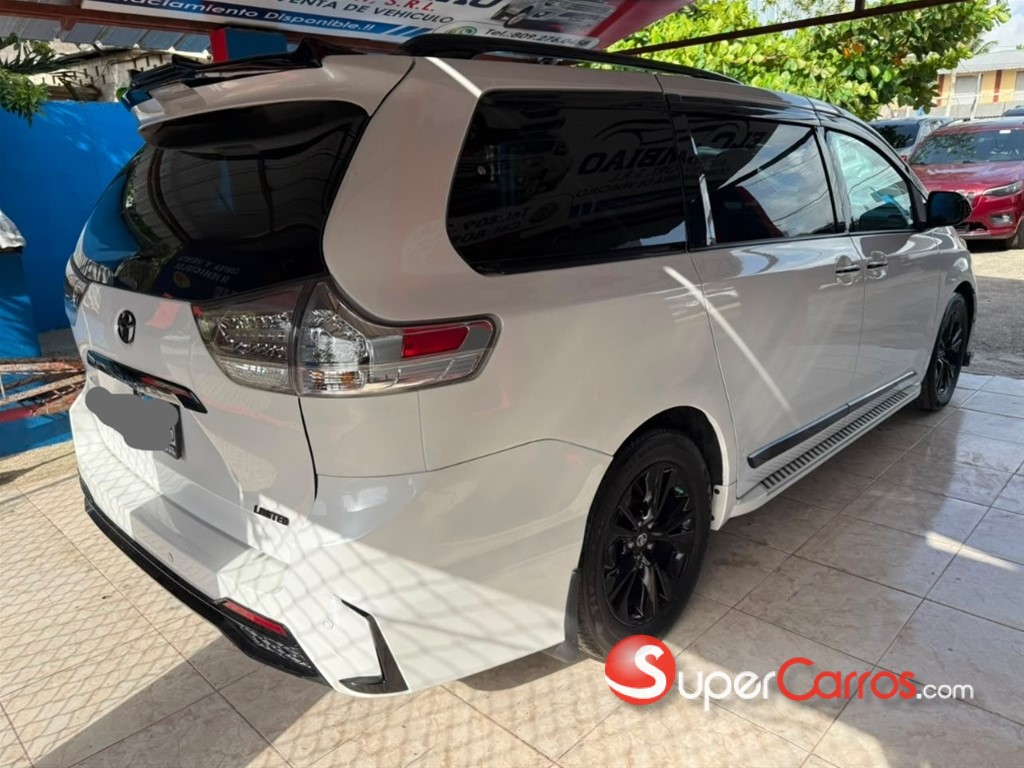 2013 Toyota Sienna Limited — foto 11 / 11