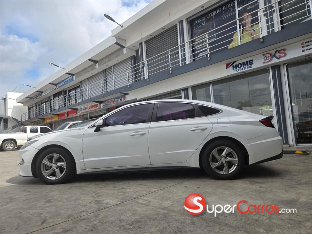 2020 Hyundai Sonata DN8 — foto 11 / 12