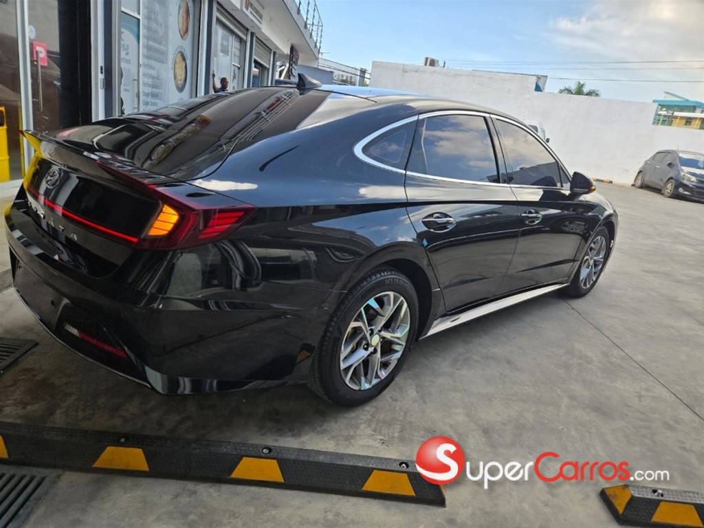 2020 Hyundai Sonata DN8 — foto 6 / 12