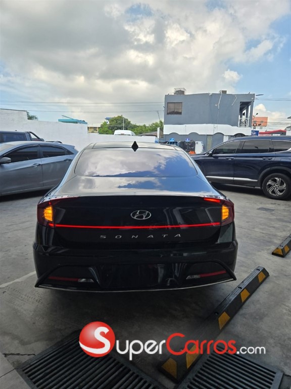 2020 Hyundai Sonata DN8 — foto 8 / 12