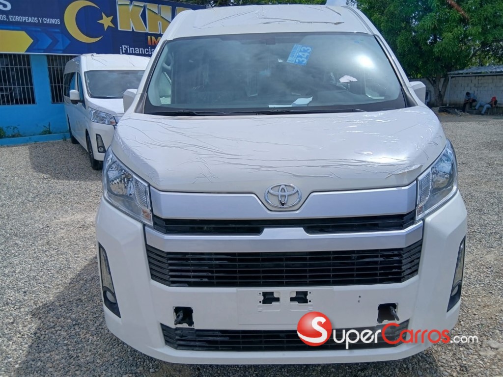2026 Toyota Hiace — foto 2 / 11