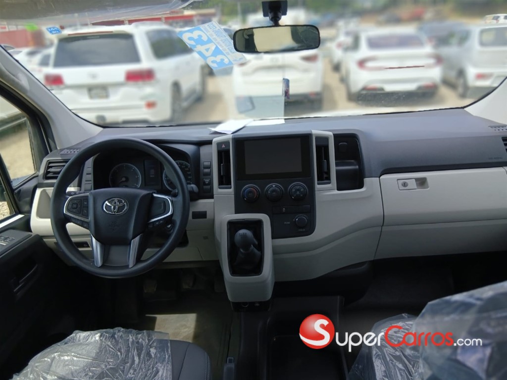 2026 Toyota Hiace — foto 11 / 11