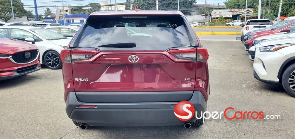 2021 Toyota RAV4 XLE — foto 5 / 11