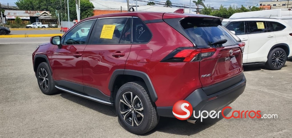 2021 Toyota RAV4 XLE — foto 6 / 11