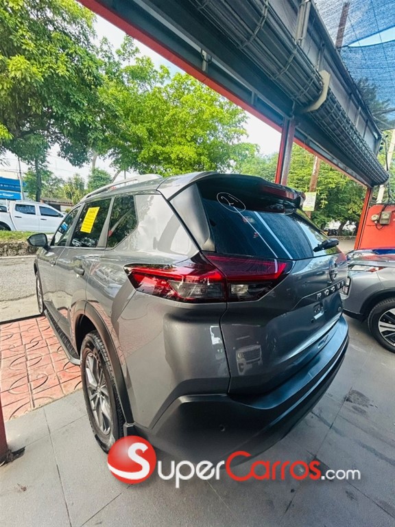 2021 Nissan Rogue S — foto 3 / 12