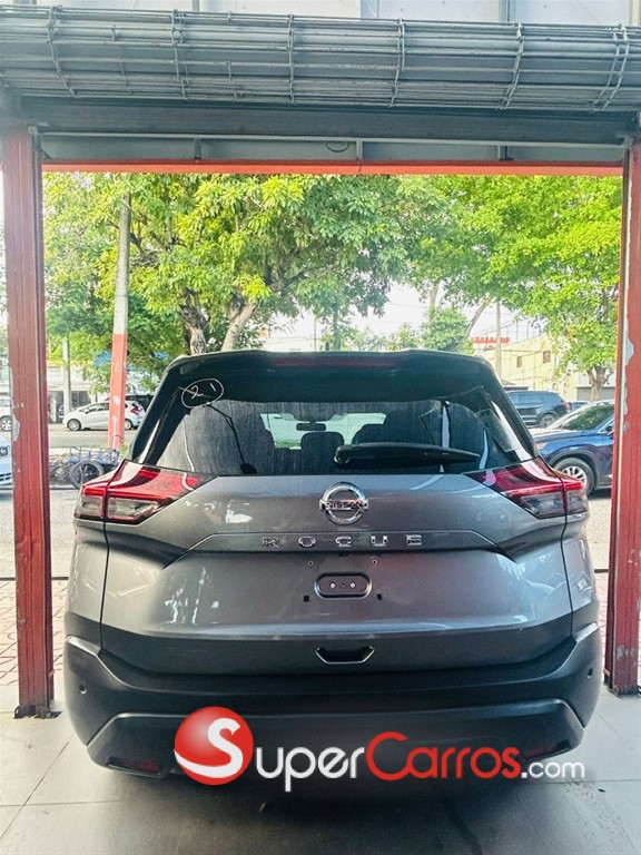 2021 Nissan Rogue S — foto 4 / 12