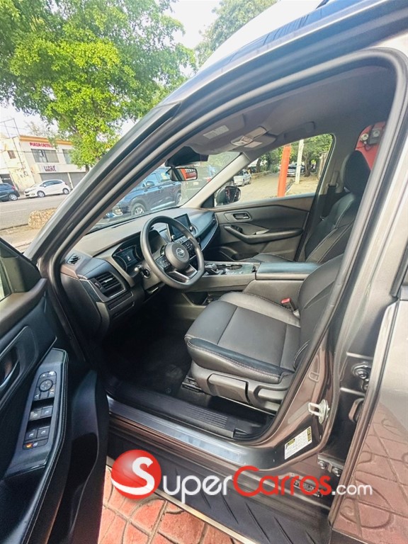 2021 Nissan Rogue S — foto 10 / 12