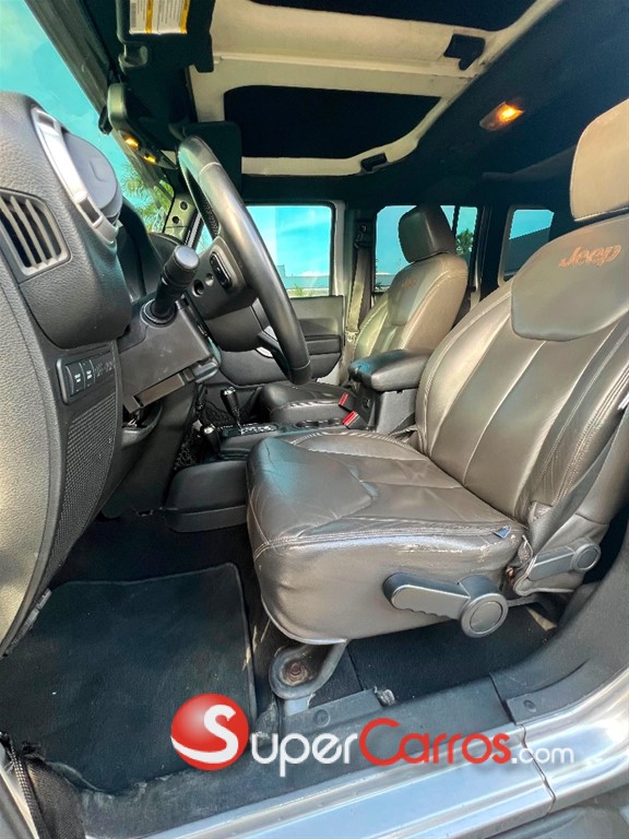 2016 Jeep Wrangler Rubicon — foto 5 / 8