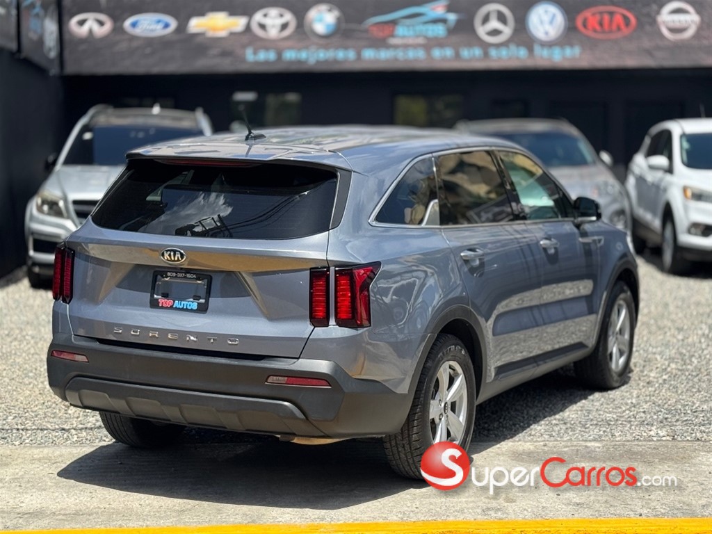 2021 Kia Sorento LX — foto 3 / 8