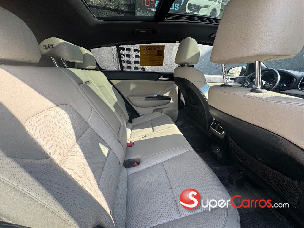 2020 Kia Sportage S — foto 8 / 8