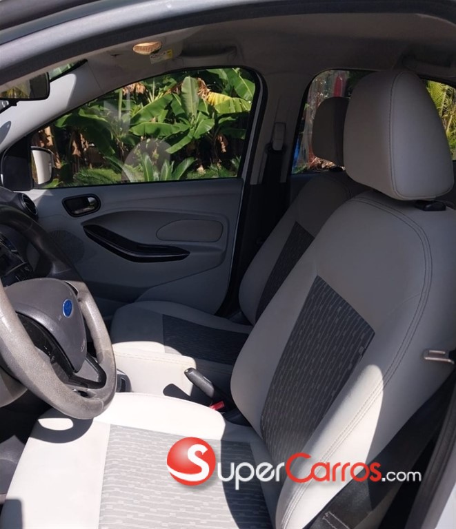 2017 Ford Figo — foto 7 / 10