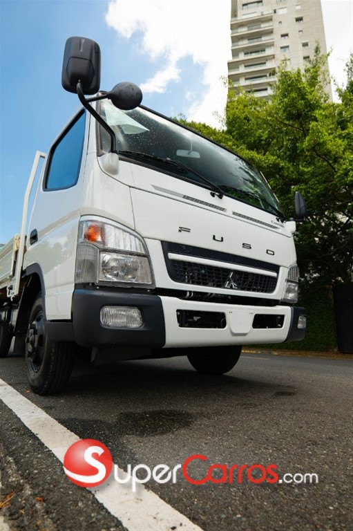 2027 Mitsubishi Motors Fuso Canter