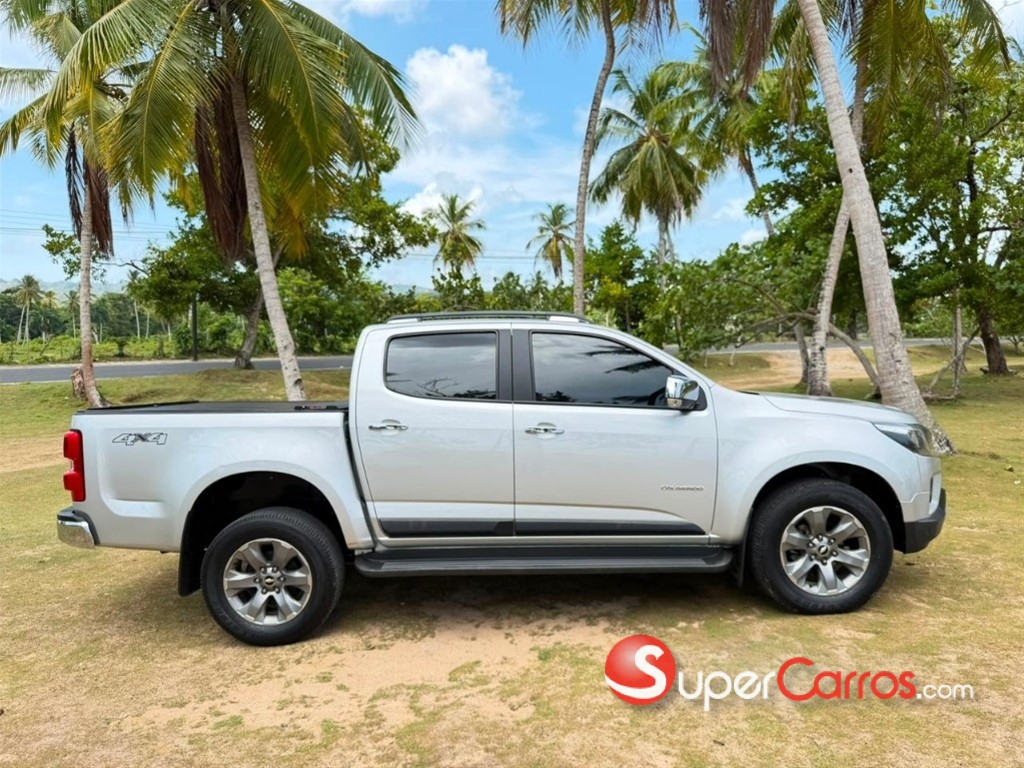 2022 Chevrolet Colorado LTZ — foto 3 / 9